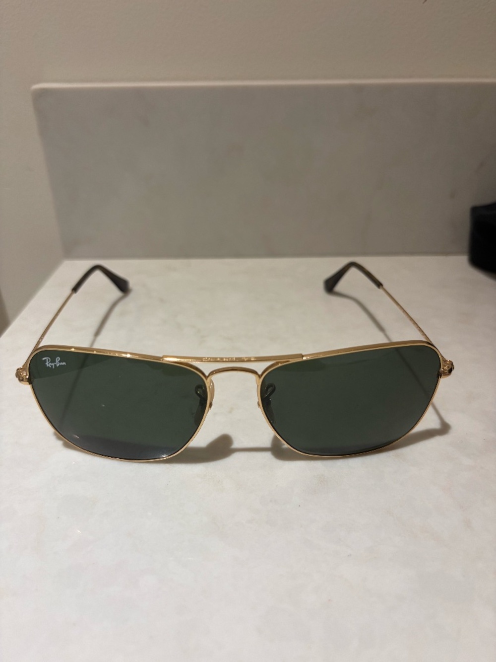 Ray-Ban RB3136 CARAVAN Square Shaped Sunglasses for Men & Women